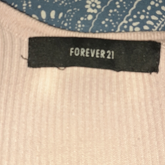 FOREVER 21  Medium light pink - Picture 4 of 4